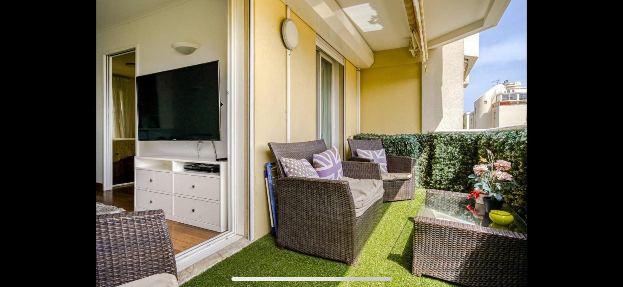 Beach & Airport Appartement Сен-Лоран-дю-Вар Екстериор снимка